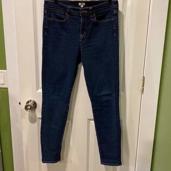 J Crew Dark Wash Stretch Skinny 10/30 - Picture 2 of 13